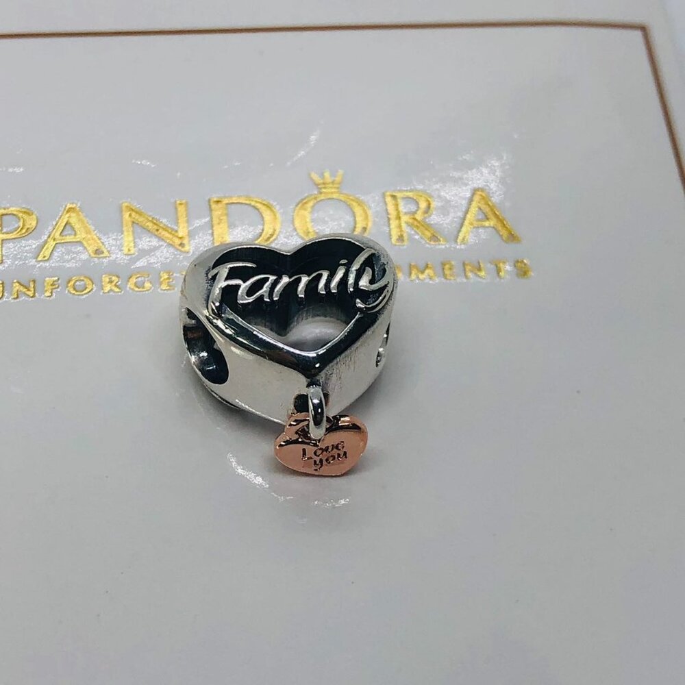 ✨🔥Pandora Love You Family Heart Charm